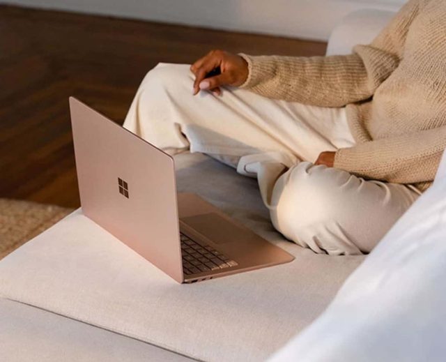 Microsoft Surface Laptop